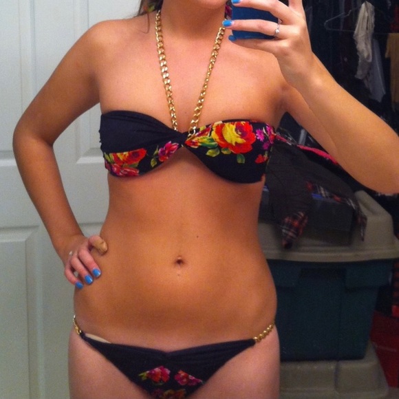 EUC • Victoria’s Secret bandeau set - Picture 1 of 5